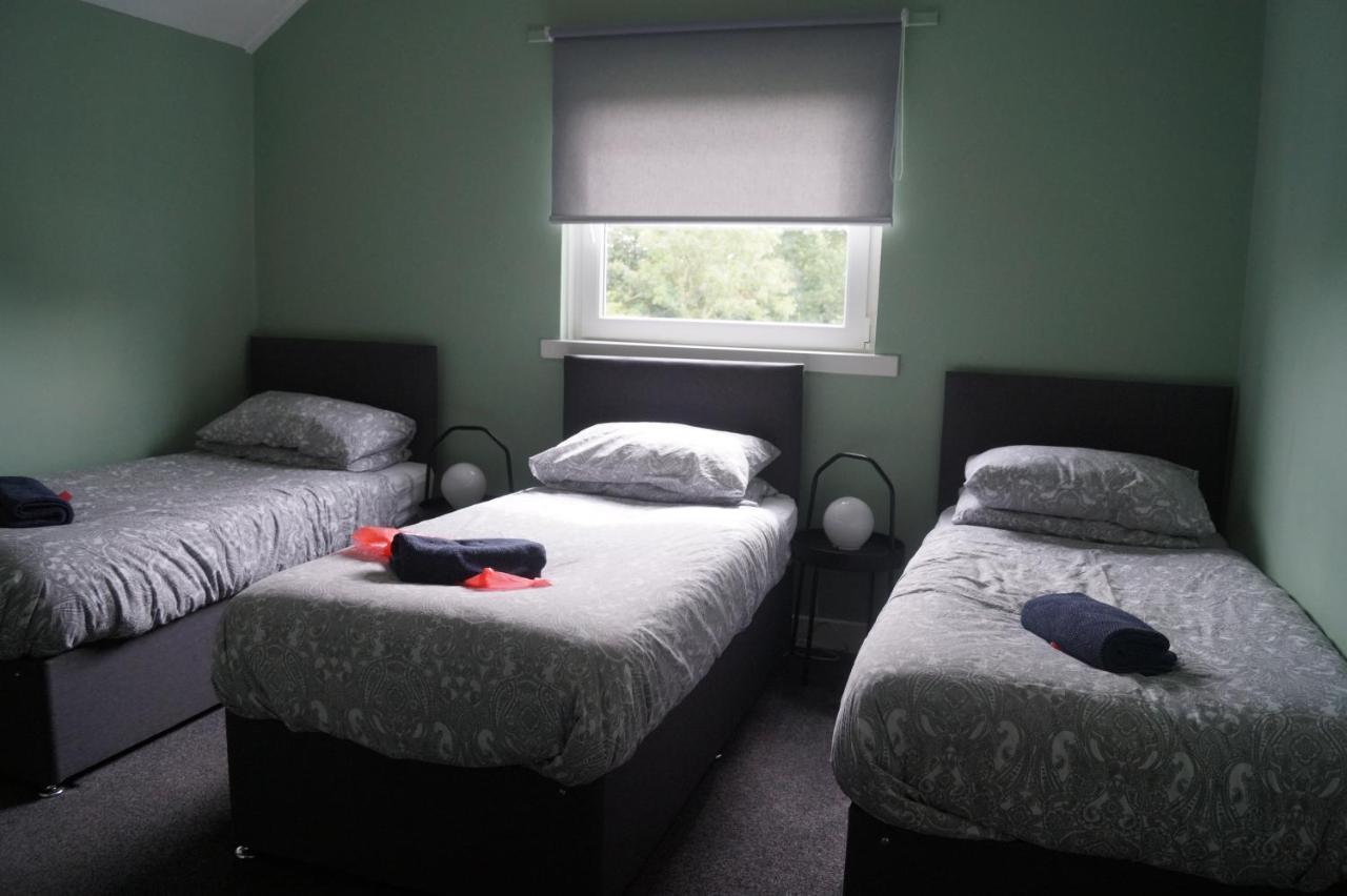 Garnock 3 Apartment Beith Екстериор снимка
