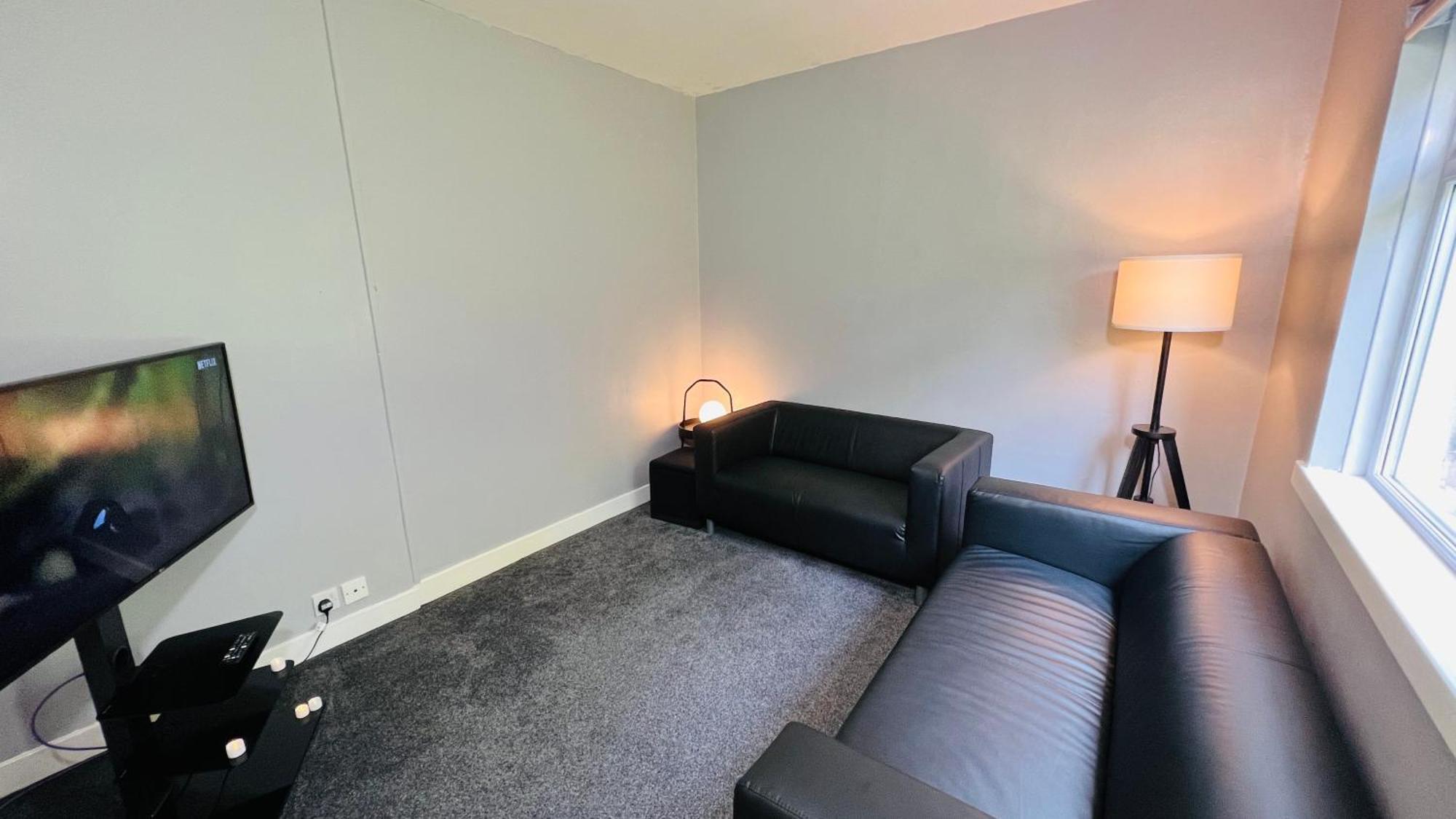Garnock 3 Apartment Beith Екстериор снимка
